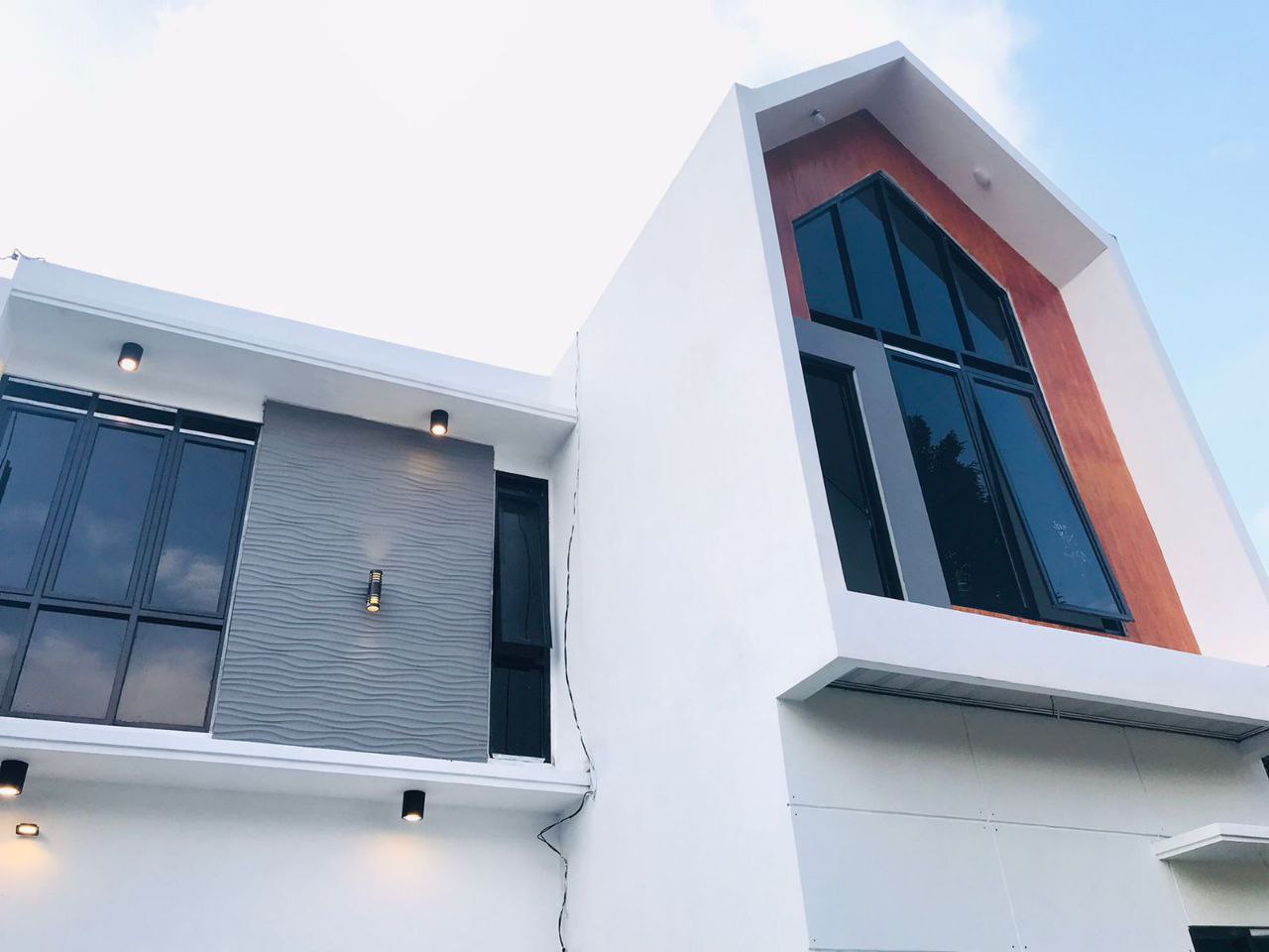 Flipro Jasmine - Rumah Dua Lantai Modern Minimalis Dekat Stasiun Bogor