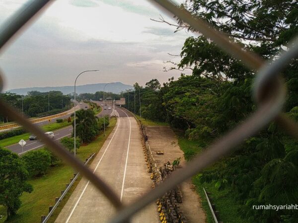 jalan raya bogor